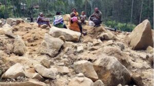 longsor dahsyat menewaskan lebih dari 670 orang di Papua Nugini