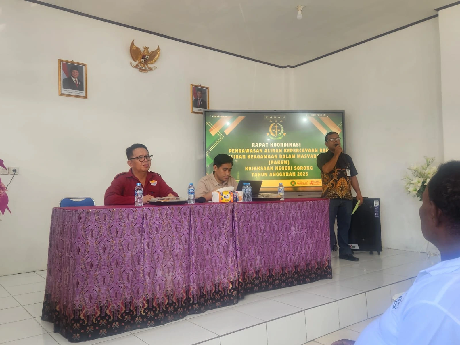 Kesbangpol dan Kejaksaan Sorong Perkuat Pengawasan Aliran Kepercayaan Lewat PAKEM 2025