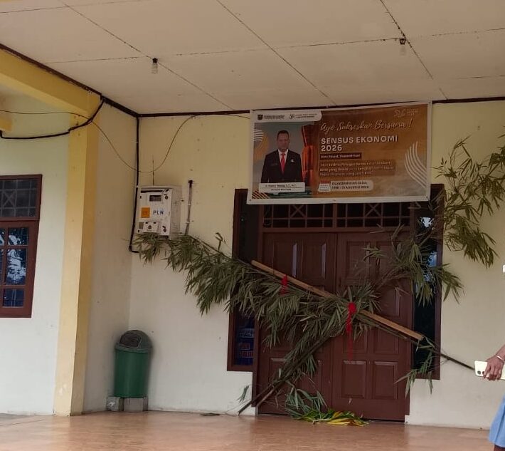 Aktivitas Dinas PU Kabupaten Sorong Tetap Berjalan Meski Kantor Dipalang