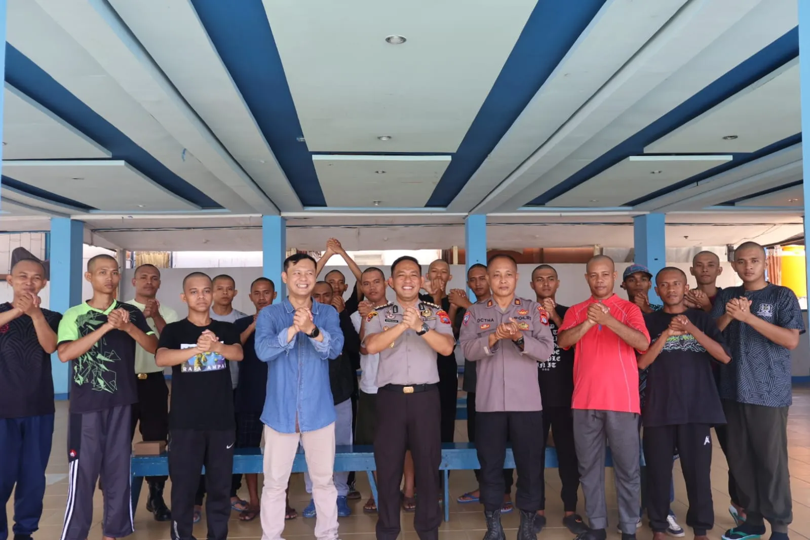 Perkuat Hubungan dengan Warga, Polda Papua Barat Daya Gelar Program Polisi Peduli Pengangguran di Sorong